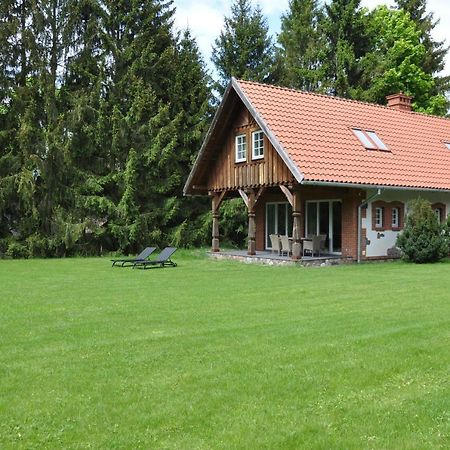 Monte Carvick Nad Jeziorem Seksty Karwik Kültér fotó