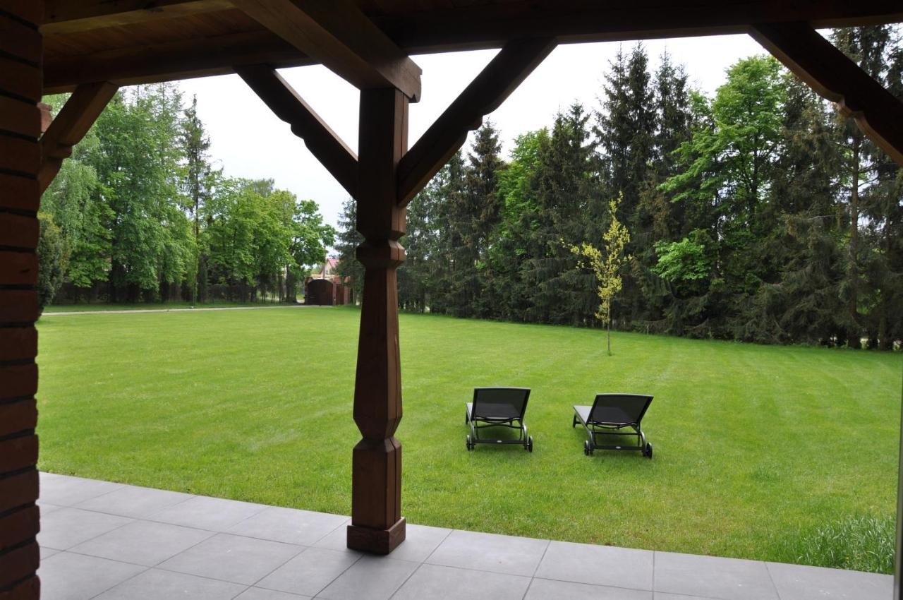 Monte Carvick Nad Jeziorem Seksty Karwik Kültér fotó
