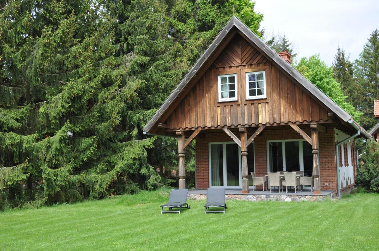 Monte Carvick Nad Jeziorem Seksty Karwik Kültér fotó